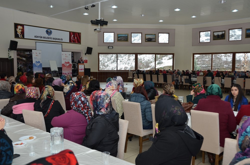 Hayata Dokunuşlar Projesi Kürtün’de 8