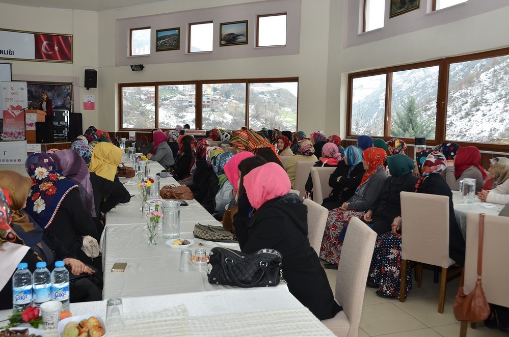 Hayata Dokunuşlar Projesi Kürtün’de 9