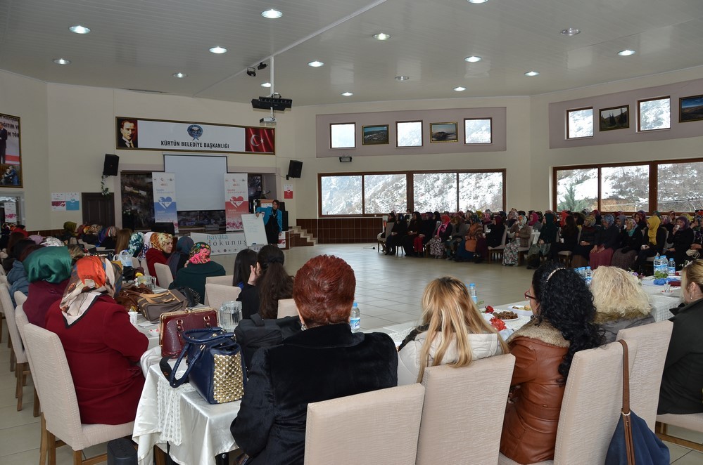 Hayata Dokunuşlar Projesi Kürtün’de 14