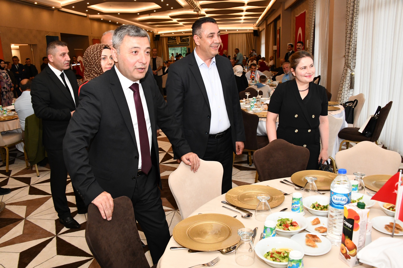 Gümüşhane’de şehit aileleri ve gaziler onuruna yemek 6