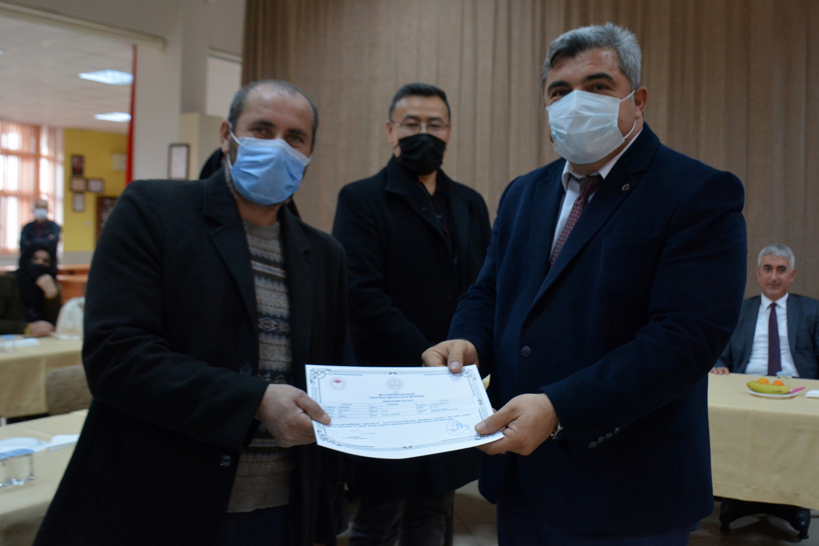 Gümüşhane’de 93 kursiyere sertifikaları verildi  1