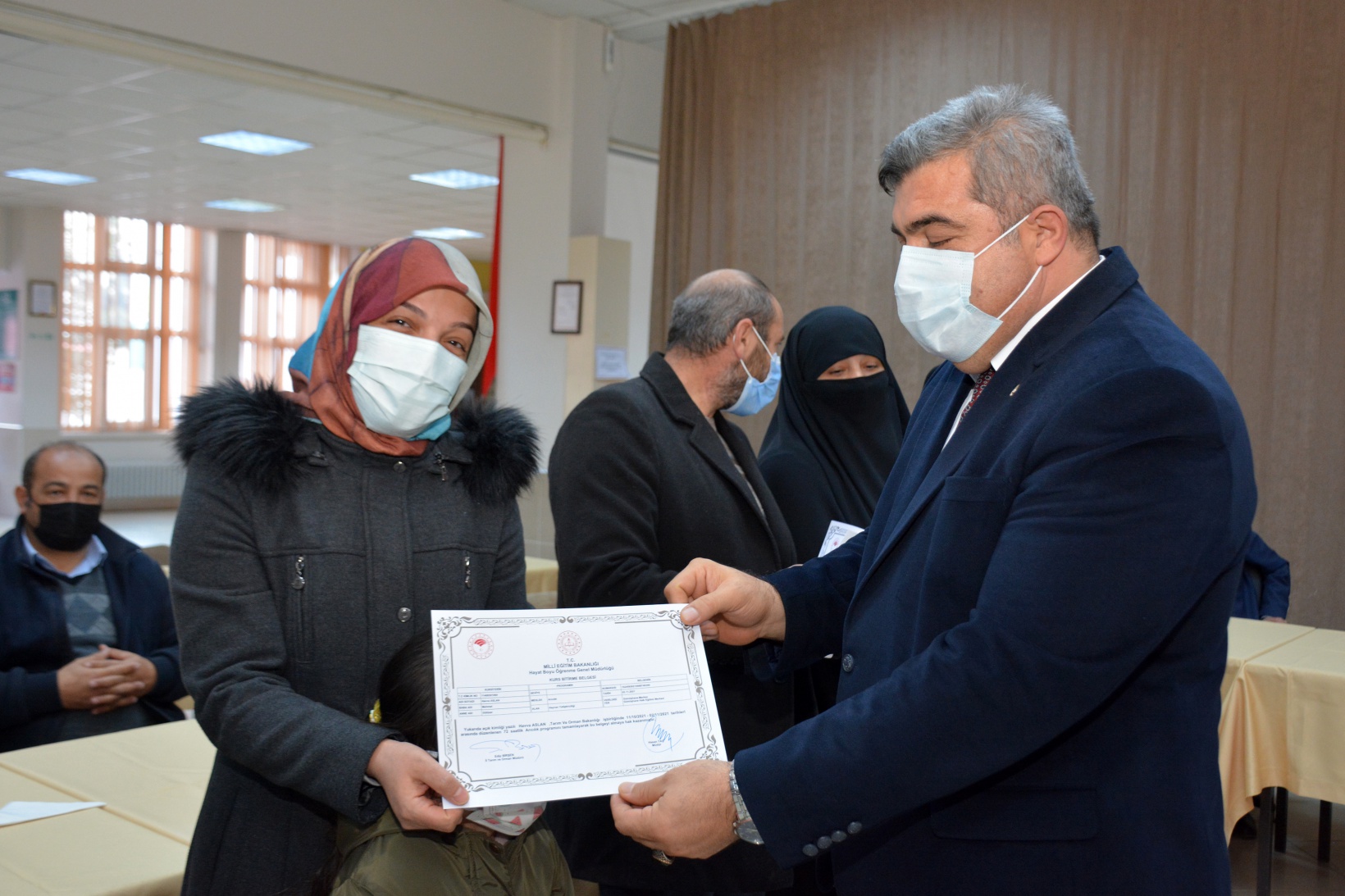 Gümüşhane’de 93 kursiyere sertifikaları verildi  19