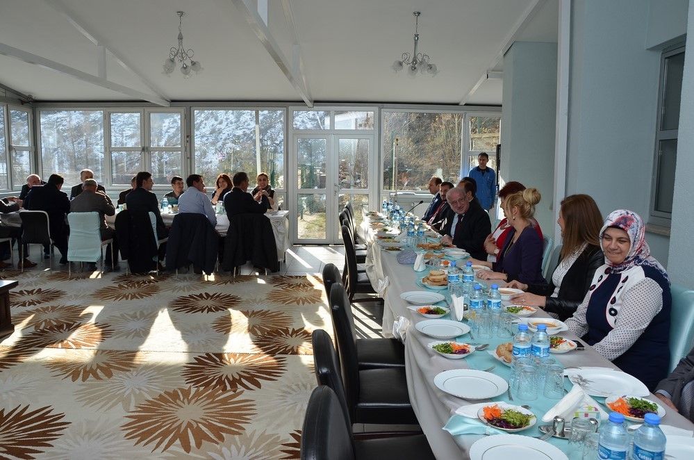 'Gelin Engelleri Beraber Aşalım' Projesi Kapsamında Yemek Programı Düzenlendi 1