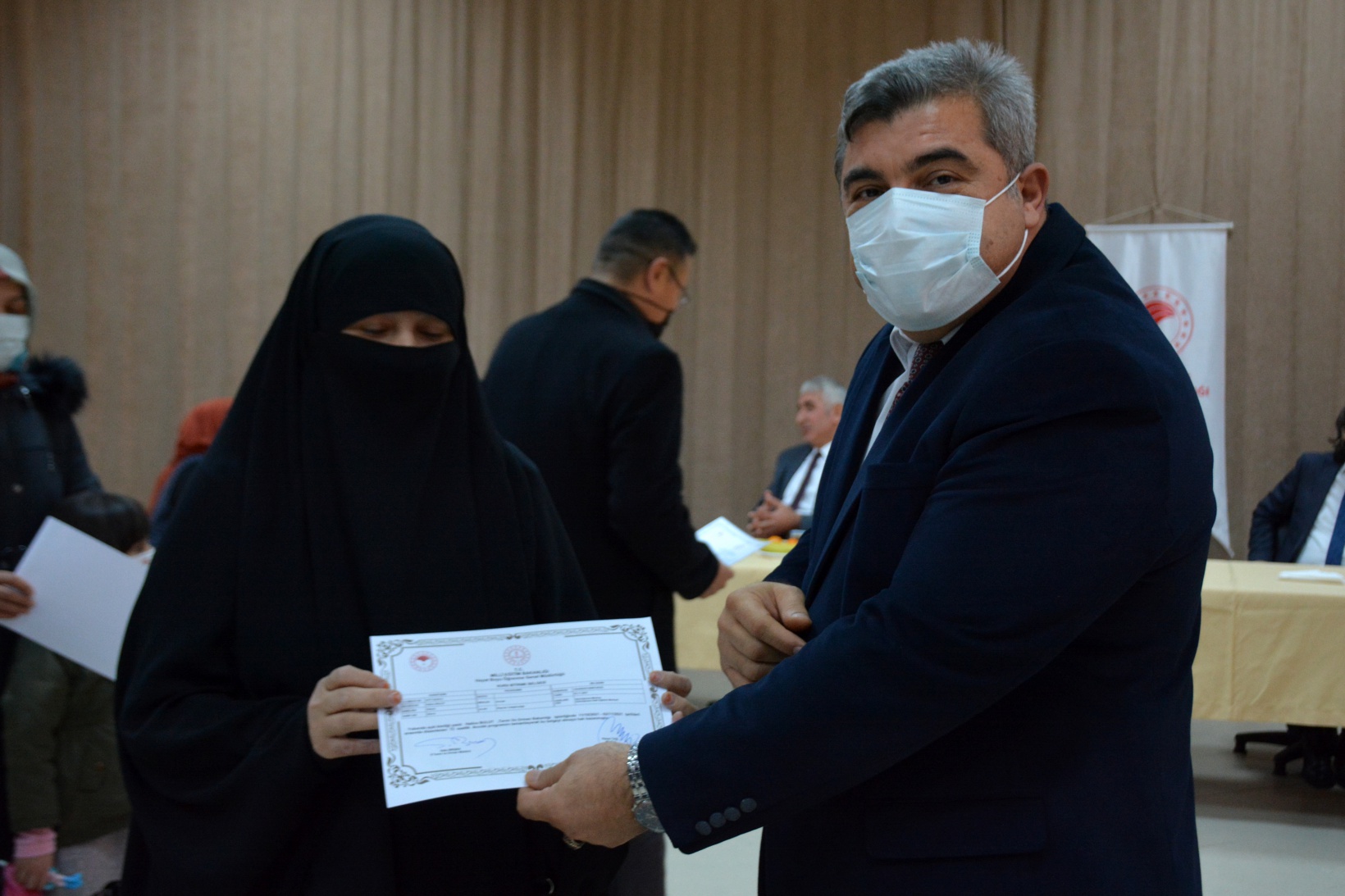 Gümüşhane’de 93 kursiyere sertifikaları verildi  38