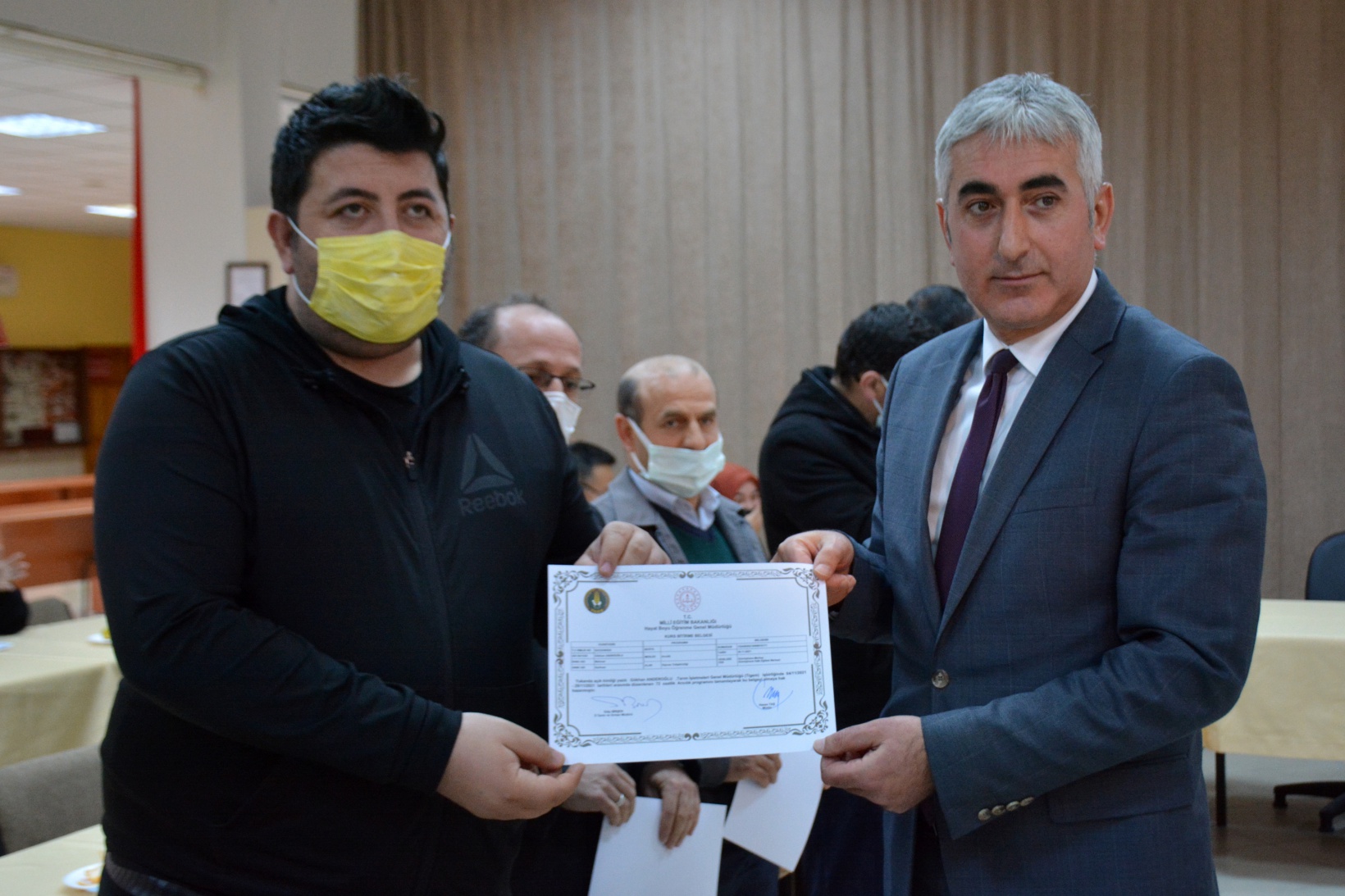 Gümüşhane’de 93 kursiyere sertifikaları verildi  15