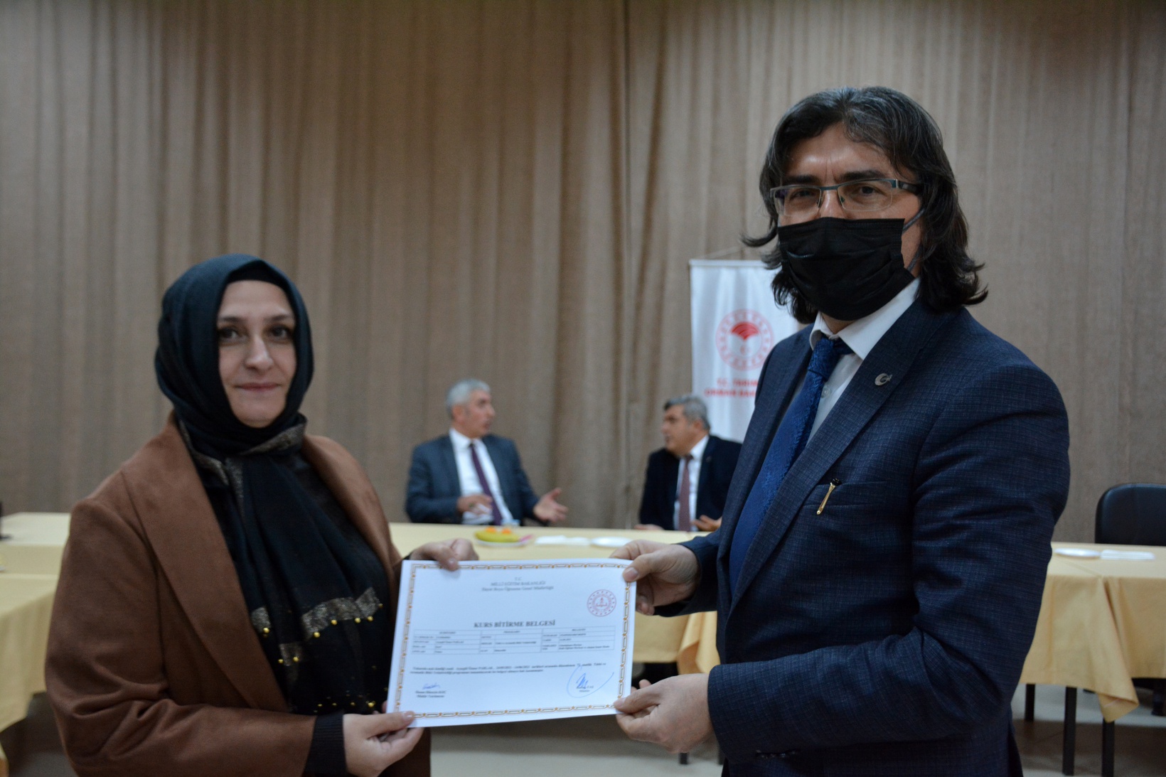 Gümüşhane’de 93 kursiyere sertifikaları verildi  25