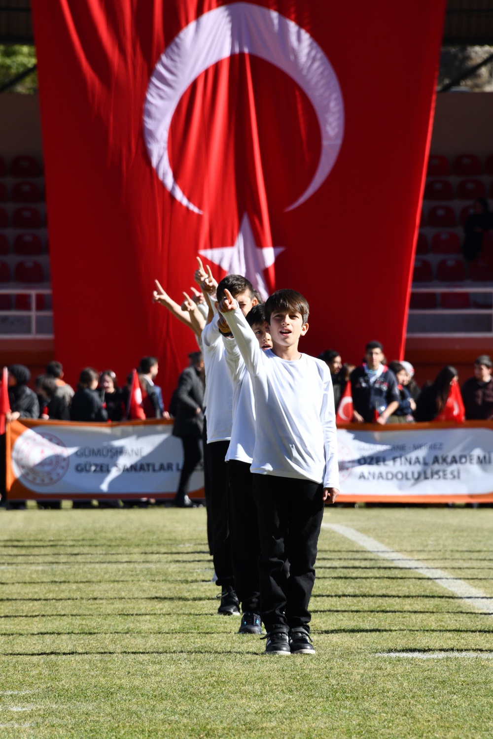 Gümüşhane’de Cumhuriyet’in 101. yılı coşkuyla kutlanıyor 25