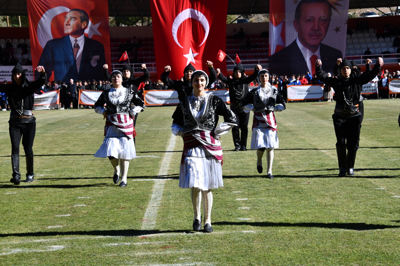 Gümüşhane’de Cumhuriyet’in 101. yılı coşkuyla kutlanıyor 74