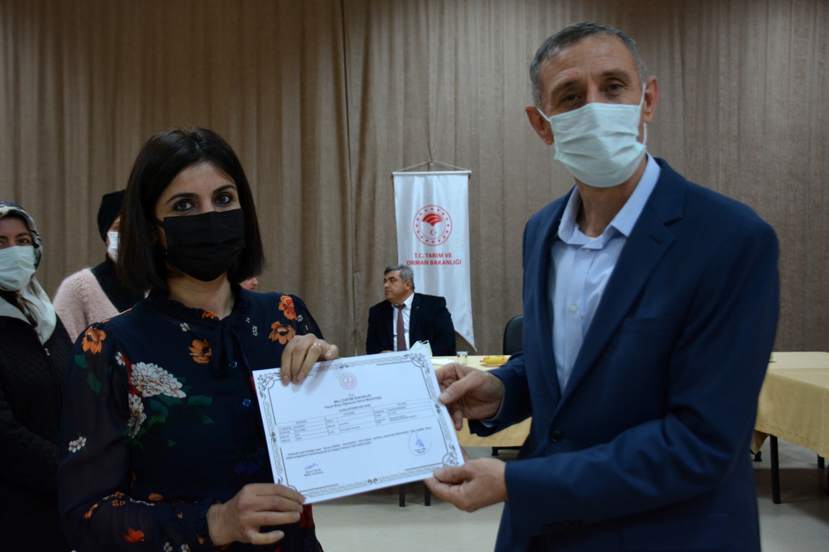 Gümüşhane’de 93 kursiyere sertifikaları verildi  30