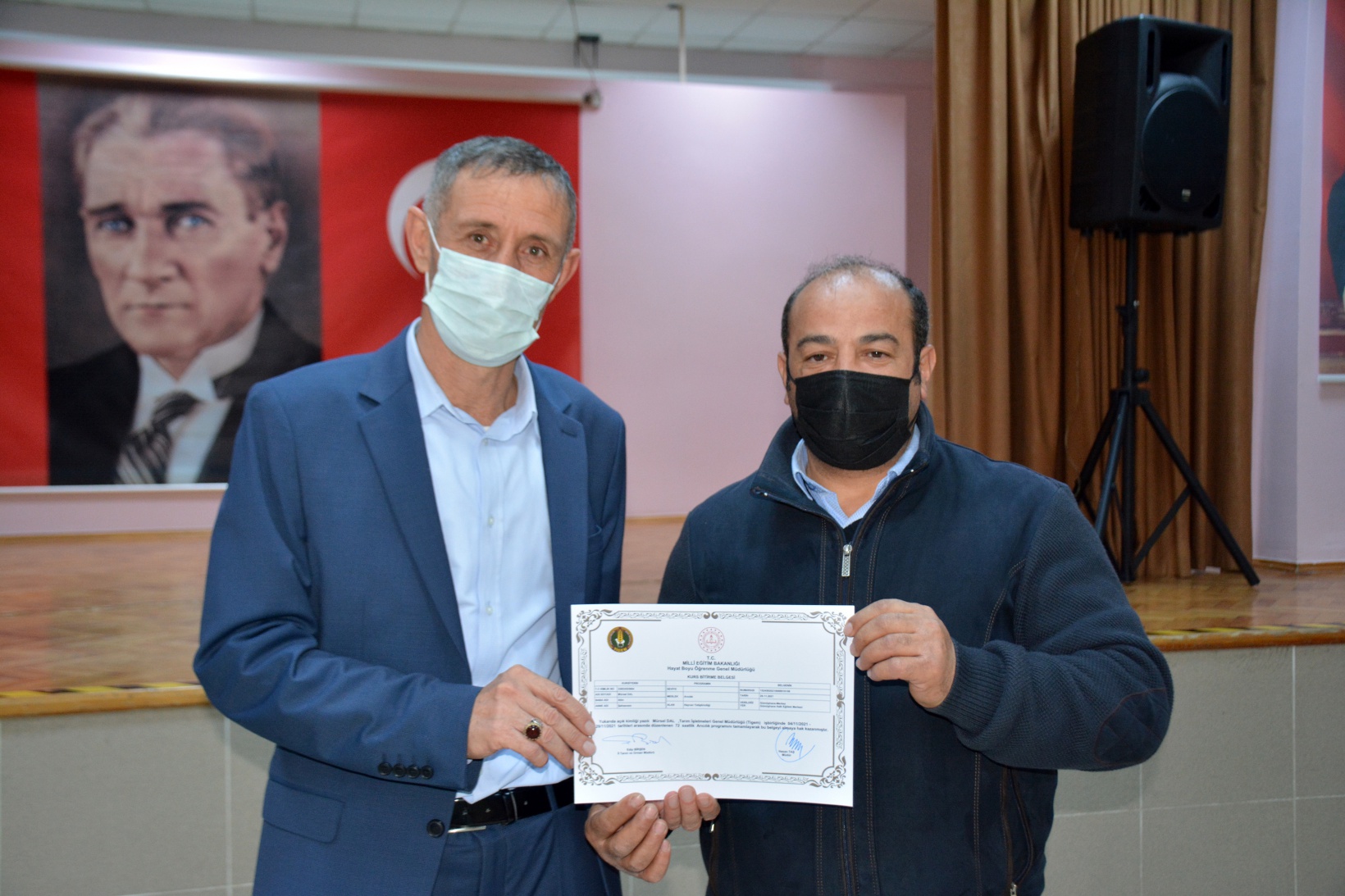 Gümüşhane’de 93 kursiyere sertifikaları verildi  40