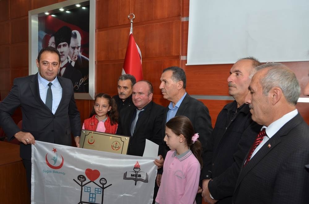 Gümüşhane’de 45 okul Beyaz Bayrak aldı 1