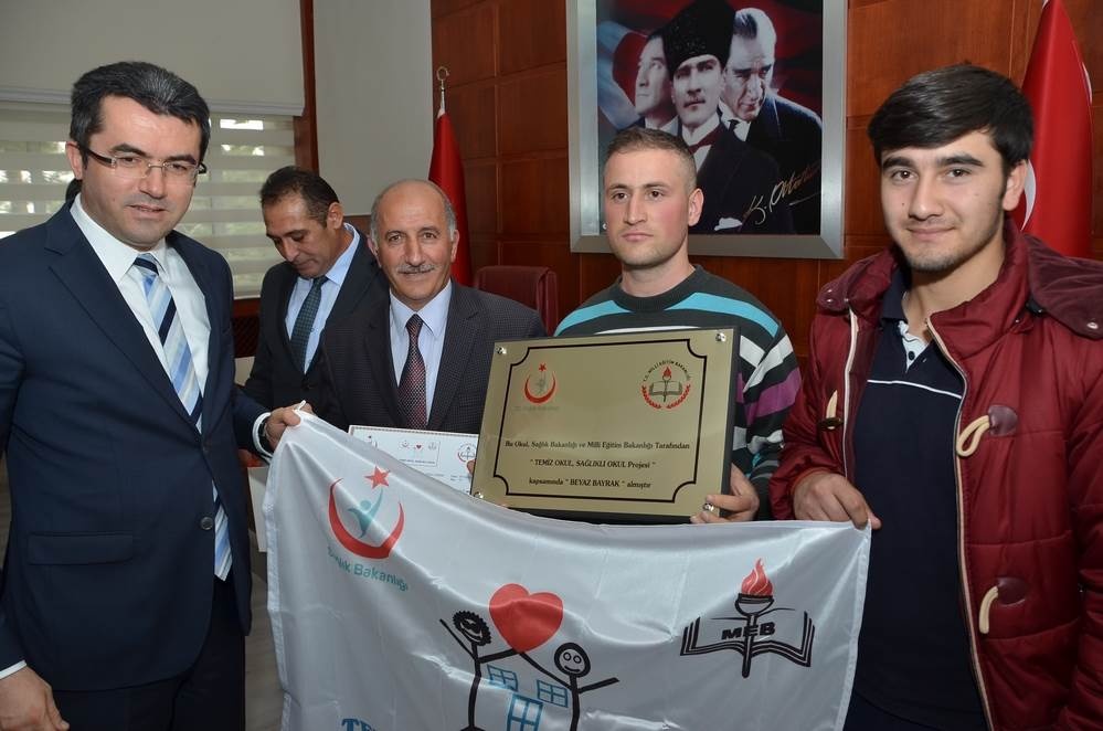 Gümüşhane’de 45 okul Beyaz Bayrak aldı 8