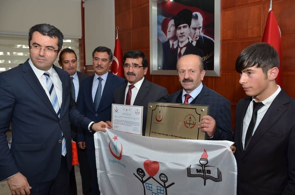 Gümüşhane’de 45 okul Beyaz Bayrak aldı 10