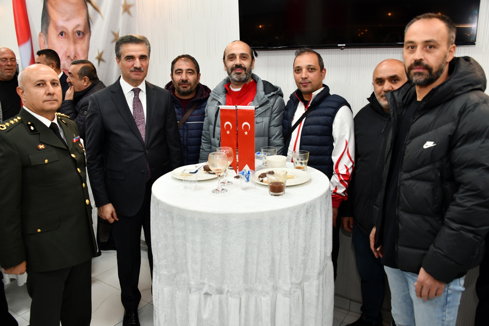 Gümüşhane’de 29 Ekim coşkusu fener alayı ve kabul töreniyle taçlandı 3