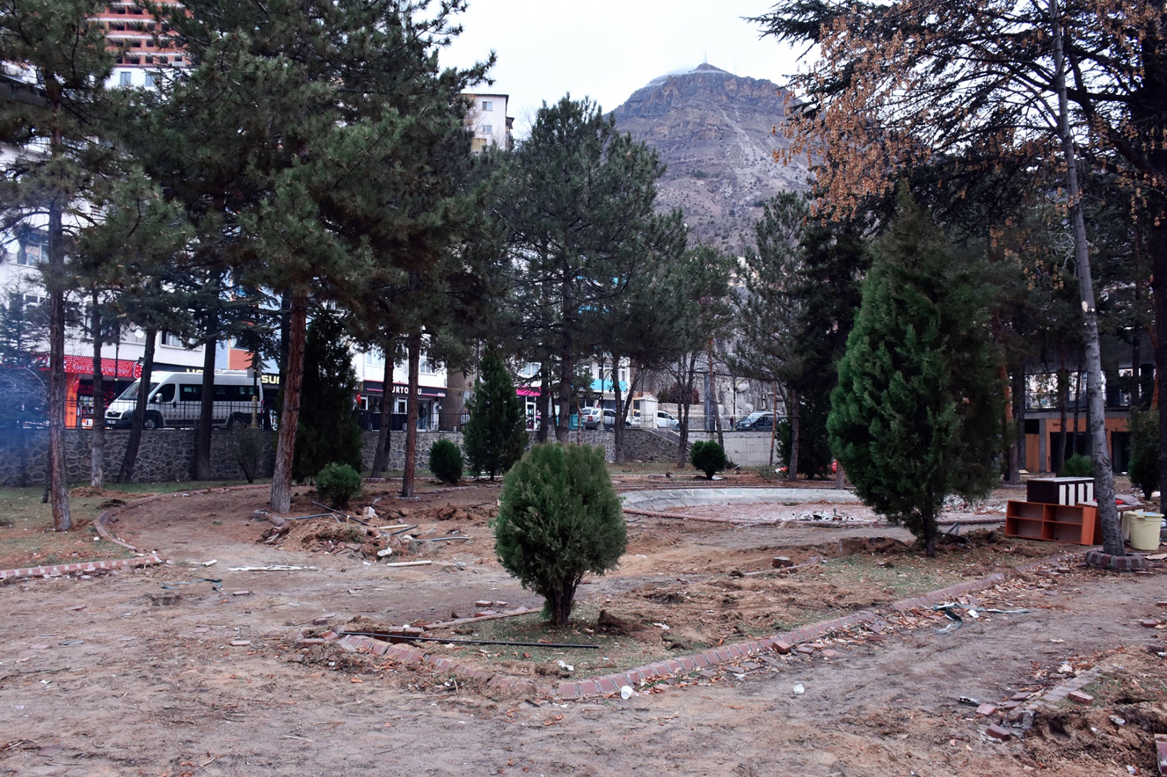 Atatürk Parkı yenileniyor 4