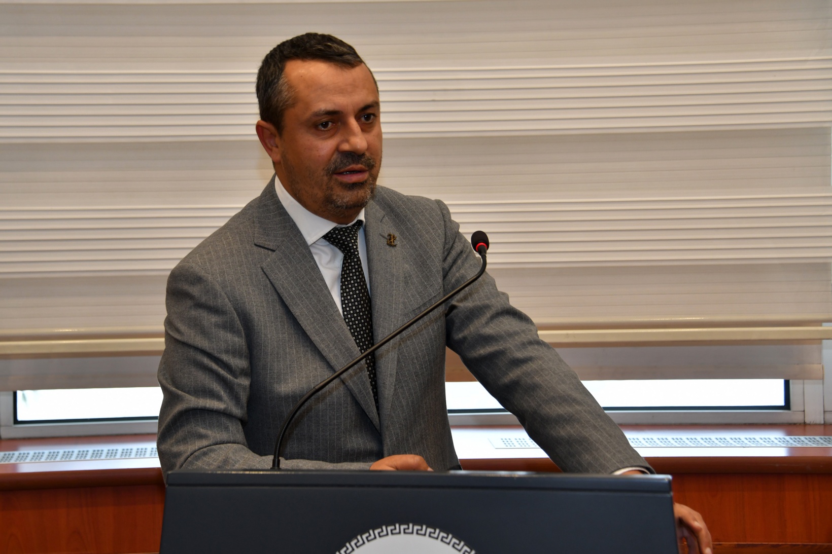 Vali Baruş: Arzumuz sanayinin daha da ileriye gitmesi 8