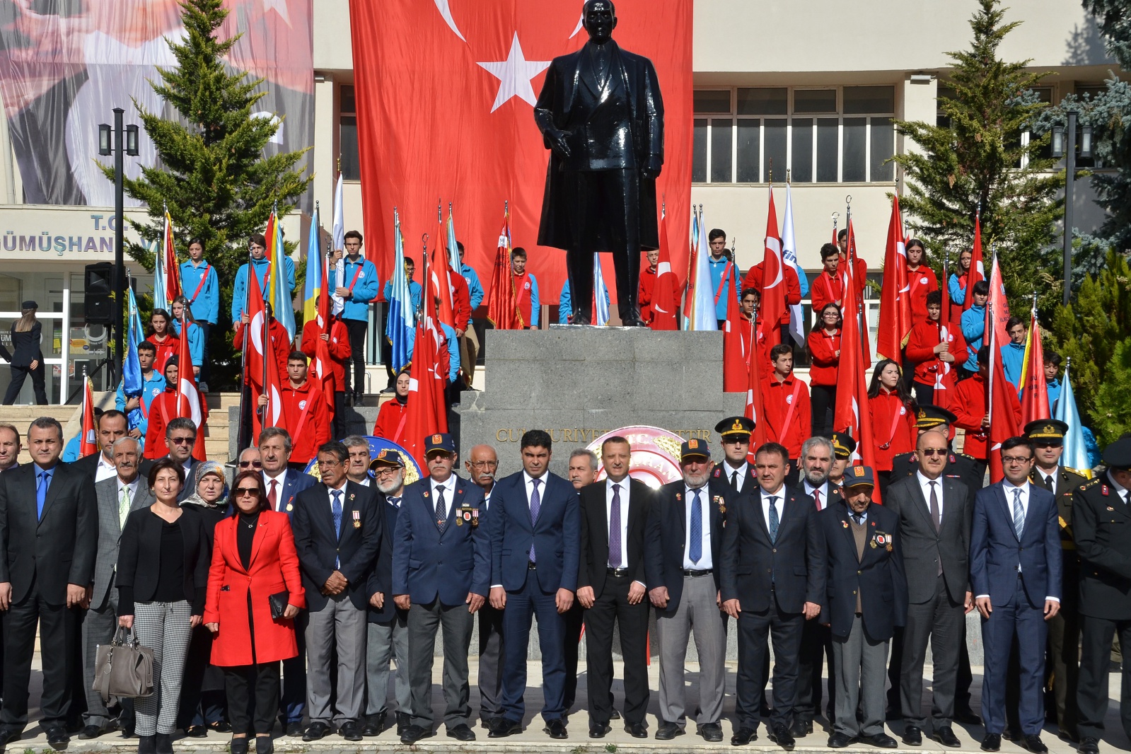 Gümüşhane’de Cumhuriyet Bayramı kutlamaları başladı 10