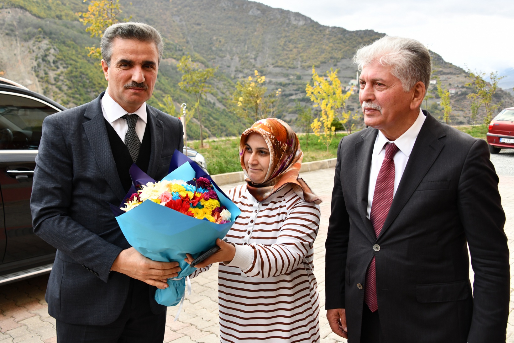 Vali Baruş Kürtün ilçesinde incelemelerde bulundu 36