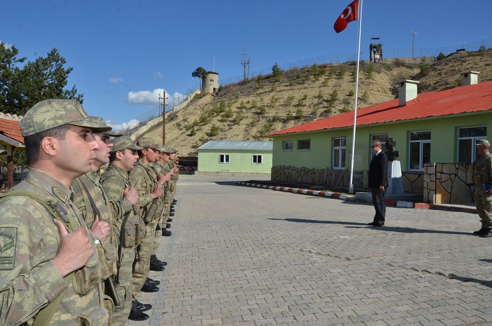 Vali Yavuz Şiran’da 14