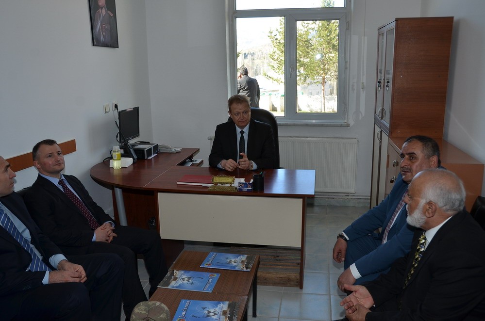 Vali Yavuz Şiran’da 15