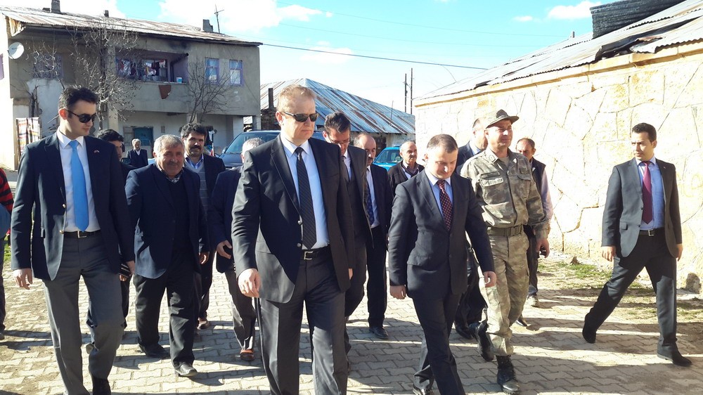 Vali Yavuz Şiran’da 16