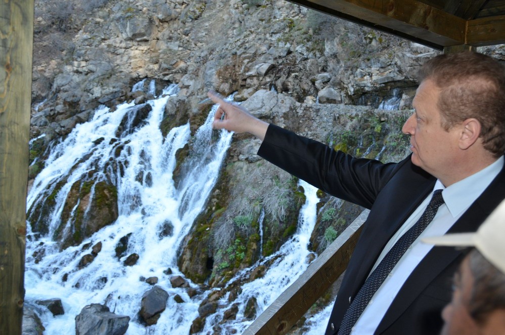 Vali Yavuz Şiran’da 23