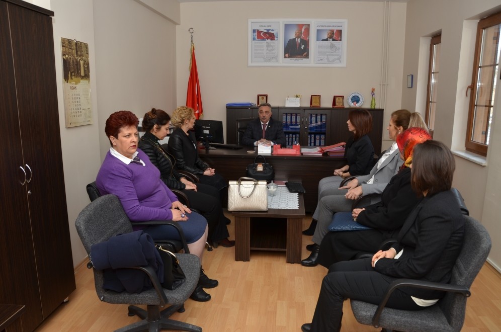 Bayan Yavuz’dan İşitme Engelliler Derneği ve özel öğrencilere ziyaret 1