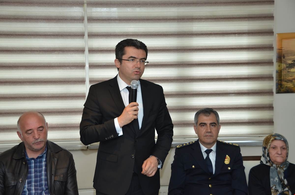 Şehit aileleri ve gaziler onuruna yemek 17