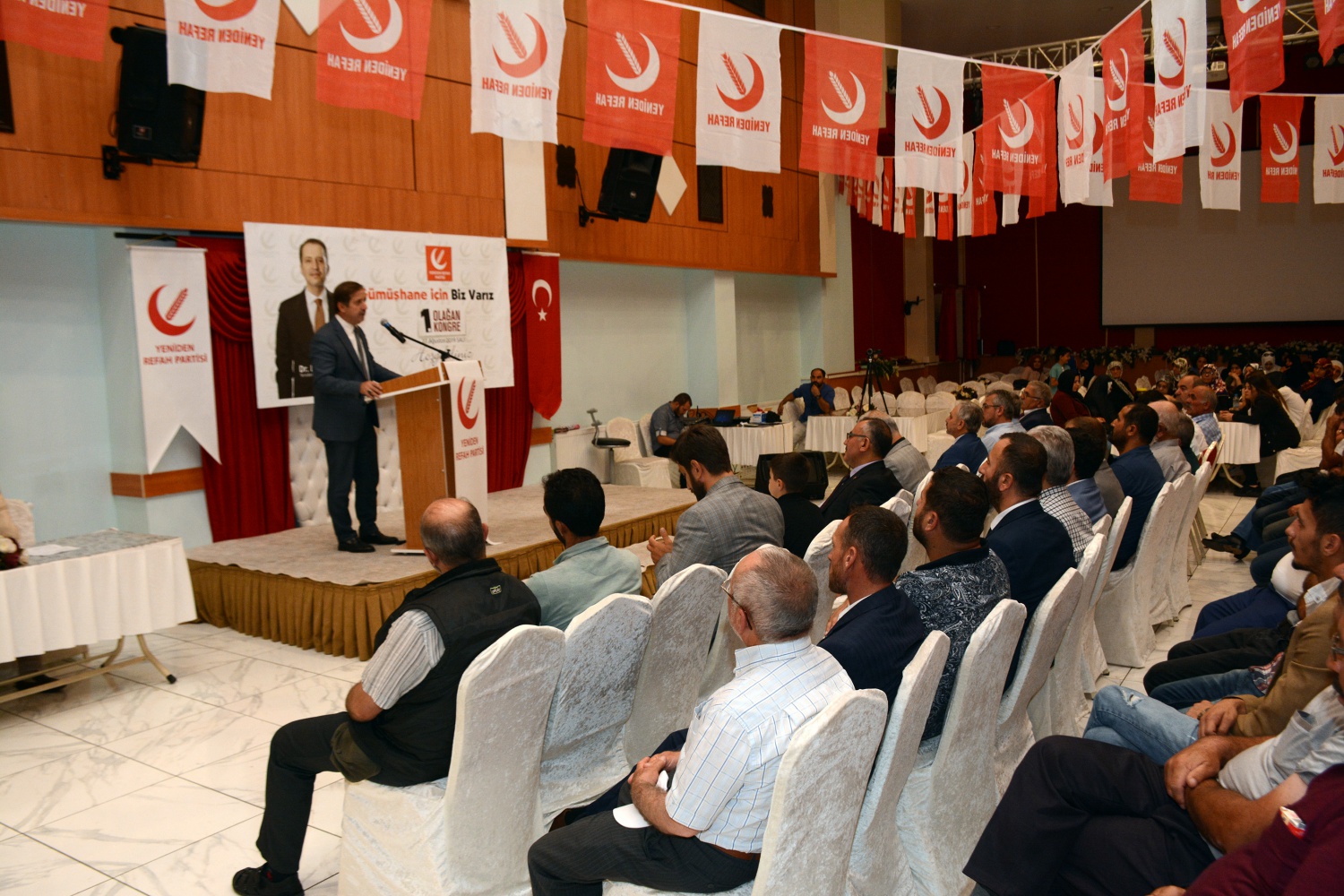 ‘Biz ihtiyaçtan, zaruretten doğan bir partiyiz’ 6