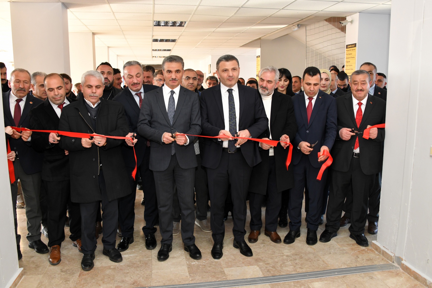 Vali Baruş, Kelkit’te öğrencilerle buluştu 3