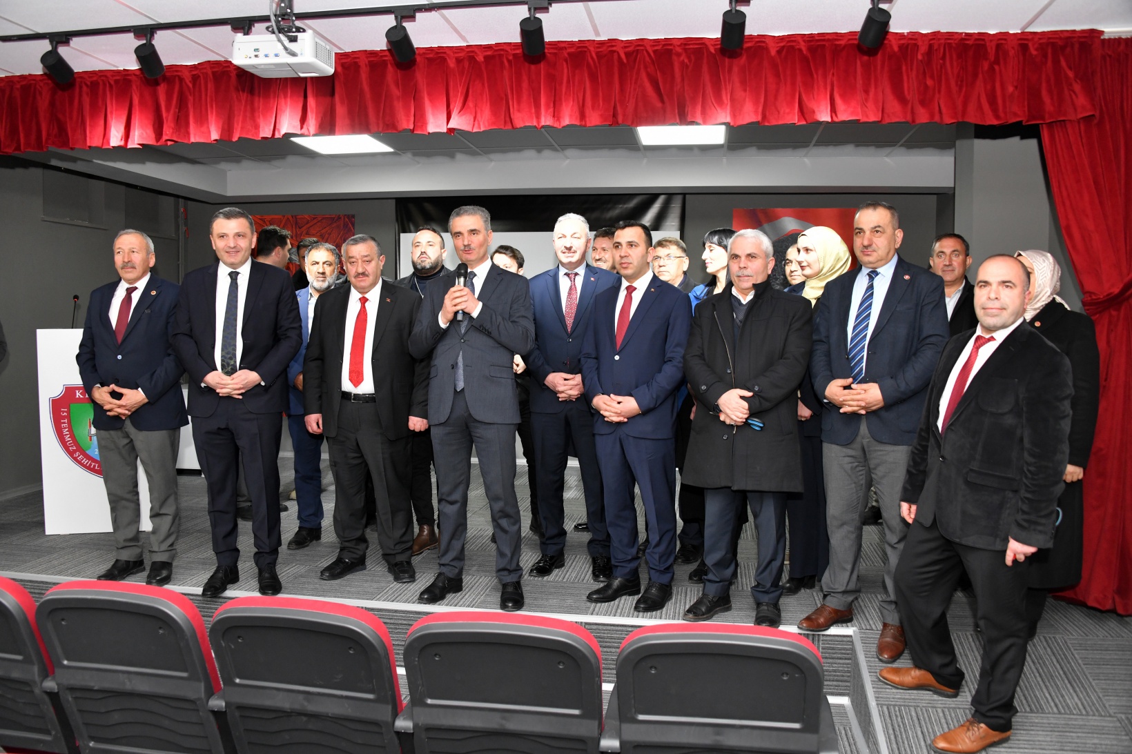 Vali Baruş, Kelkit’te öğrencilerle buluştu 15