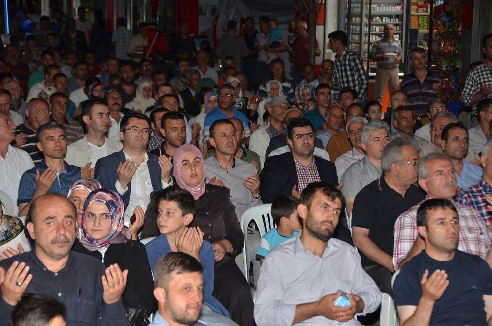 Gümüşhane ‘Demokrasi Nöbeti’ne Devam Ediyor 5