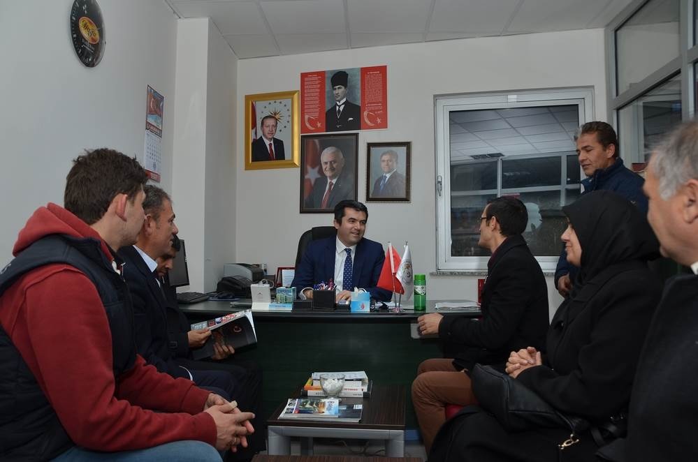 Vali Memiş, engelli derneklerini ziyaret etti 6