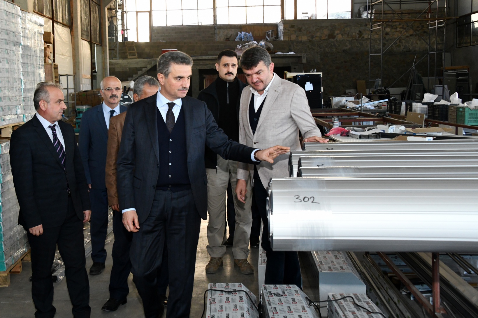 Vali Baruş, OSB’de incelemelerde bulundu 3