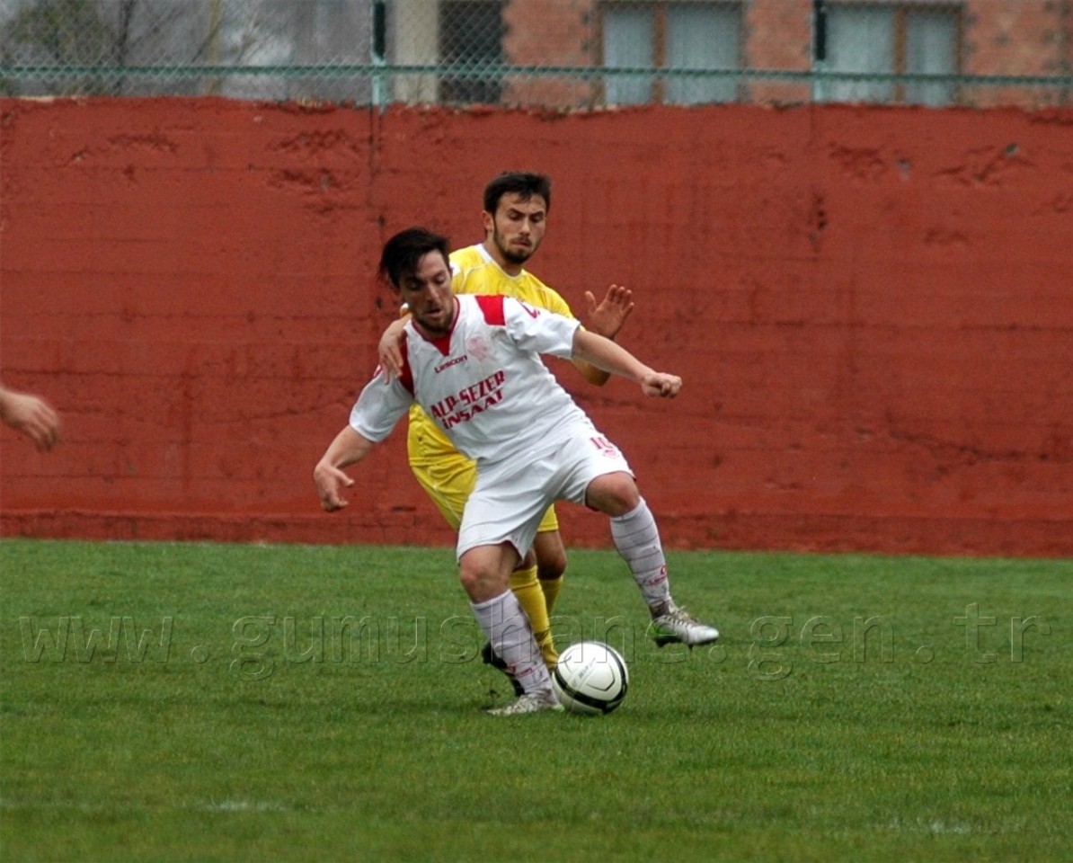 Gümüş, Arsin'den 1 Puan Çıkardı 4