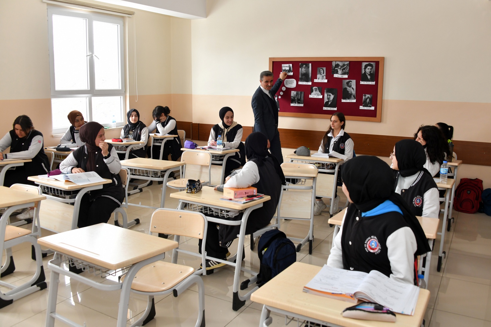 Vali Baruş’un okul ziyaretleri devam ediyor 30