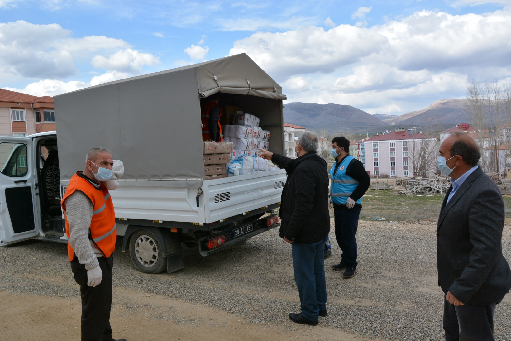 Kelkit Belediyesi vatandaşın yanında 3