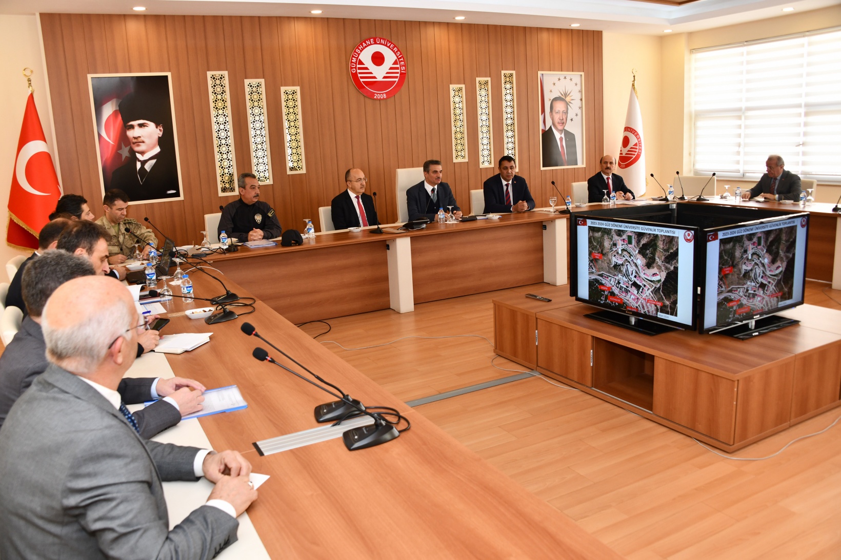 Gümüşhane Üniversitesinde Güvenlik Koordinasyon toplantısı yapıldı 3