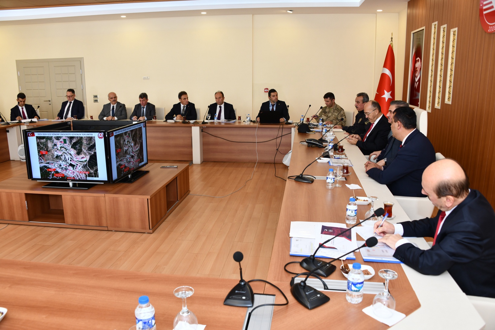 Gümüşhane Üniversitesinde Güvenlik Koordinasyon toplantısı yapıldı 7