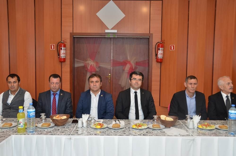 Memur-Sen Engelliler Komisyonundan yemek programı 1