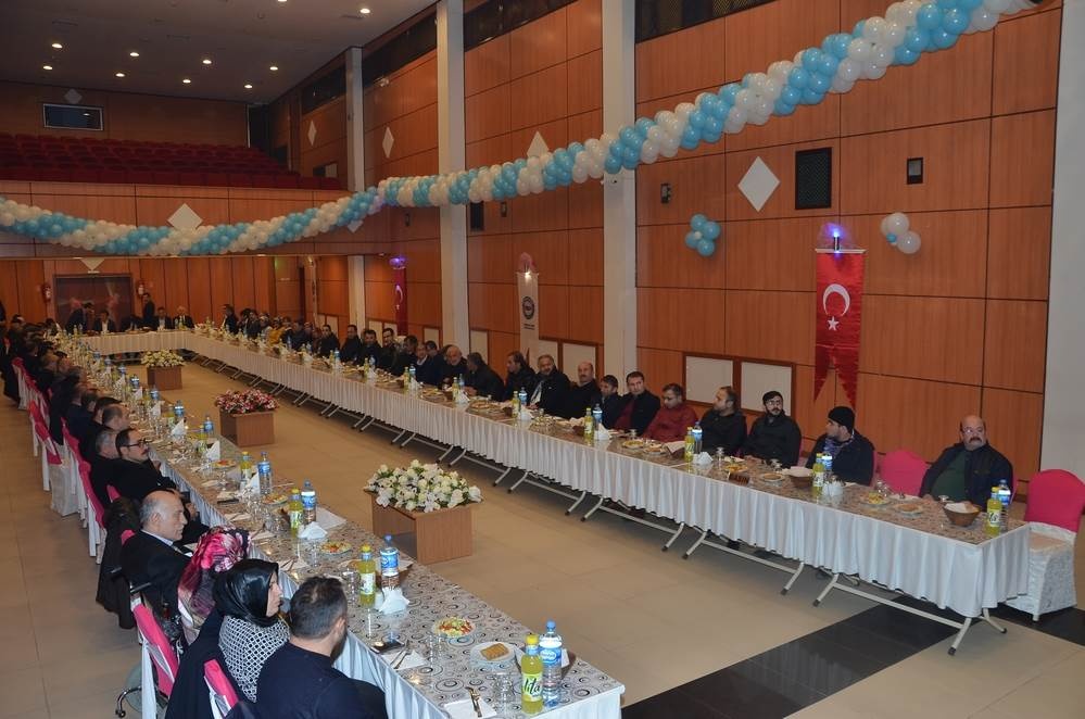 Memur-Sen Engelliler Komisyonundan yemek programı 5