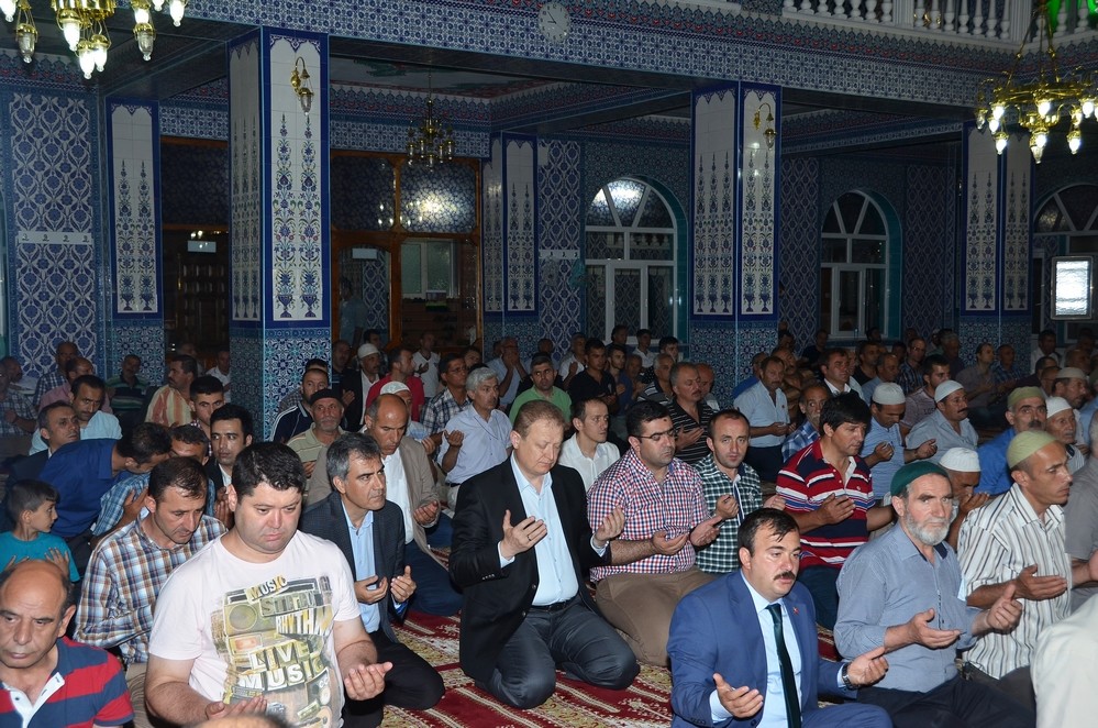 Gümüşhane Emniyeti şehitler için mevlit okuttu 6