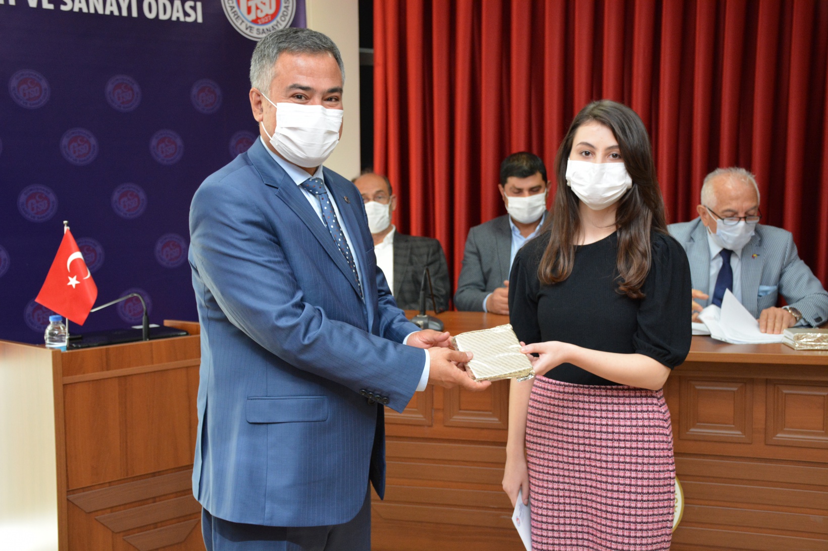 GTSO’dan YKS'de dereceye giren öğrencilere destek 3