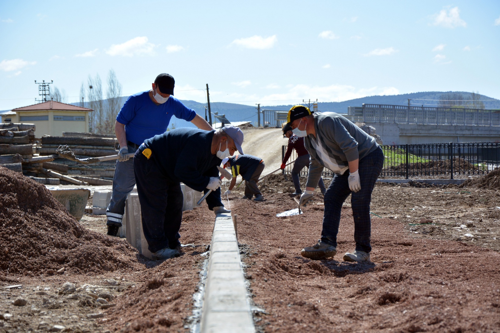 Kelkit sanayi bölgesinde altyapı ve üstyapı çalışmaları devam ediyor 1