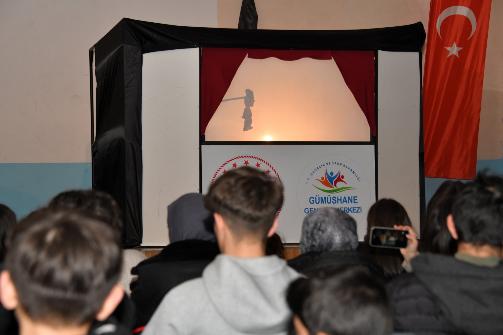 Gümüşhane protokolü iftarını gençlerle yaptı 10