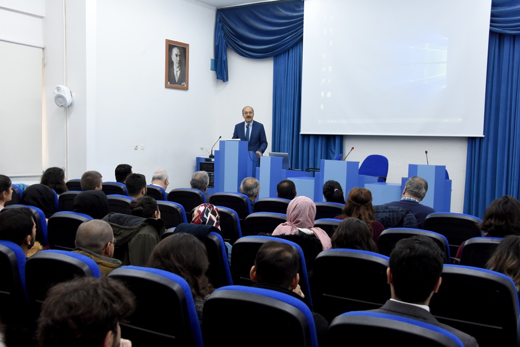 Rektör Zeybek, OMÜ’lü öğrencilerle buluştu 4