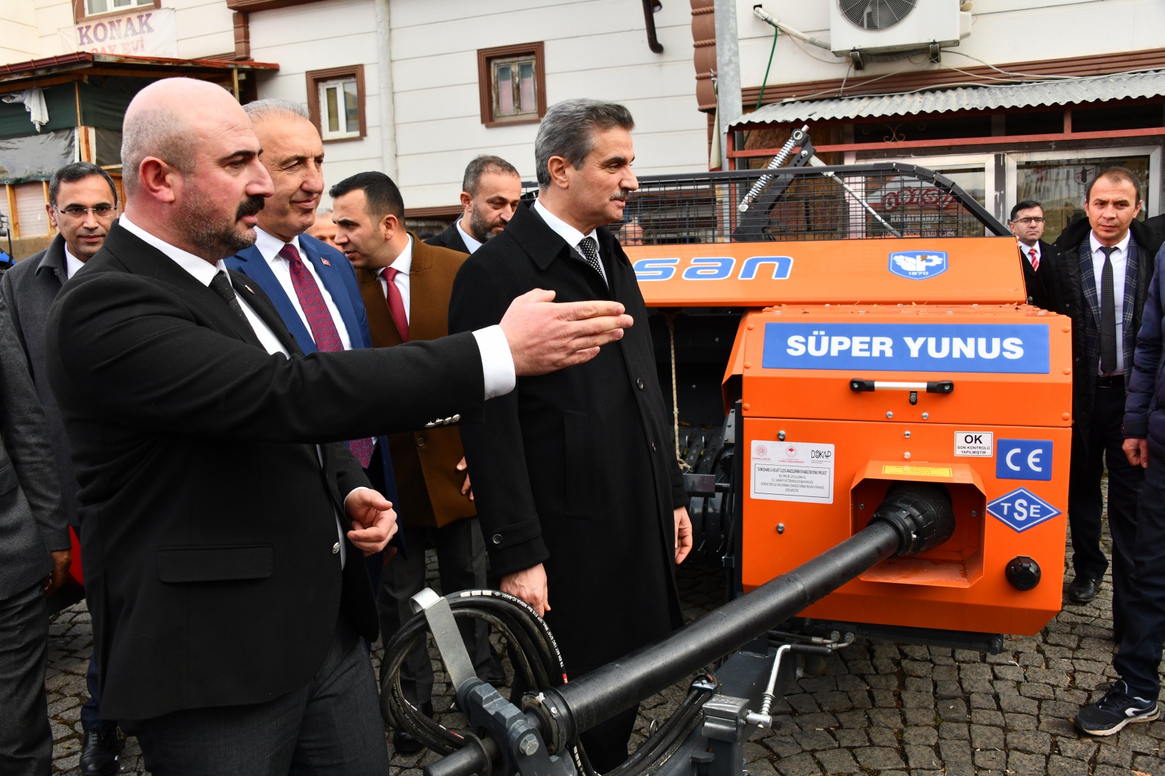 Kelkit’te tarım makineleri dağıtım töreni yapıldı 8