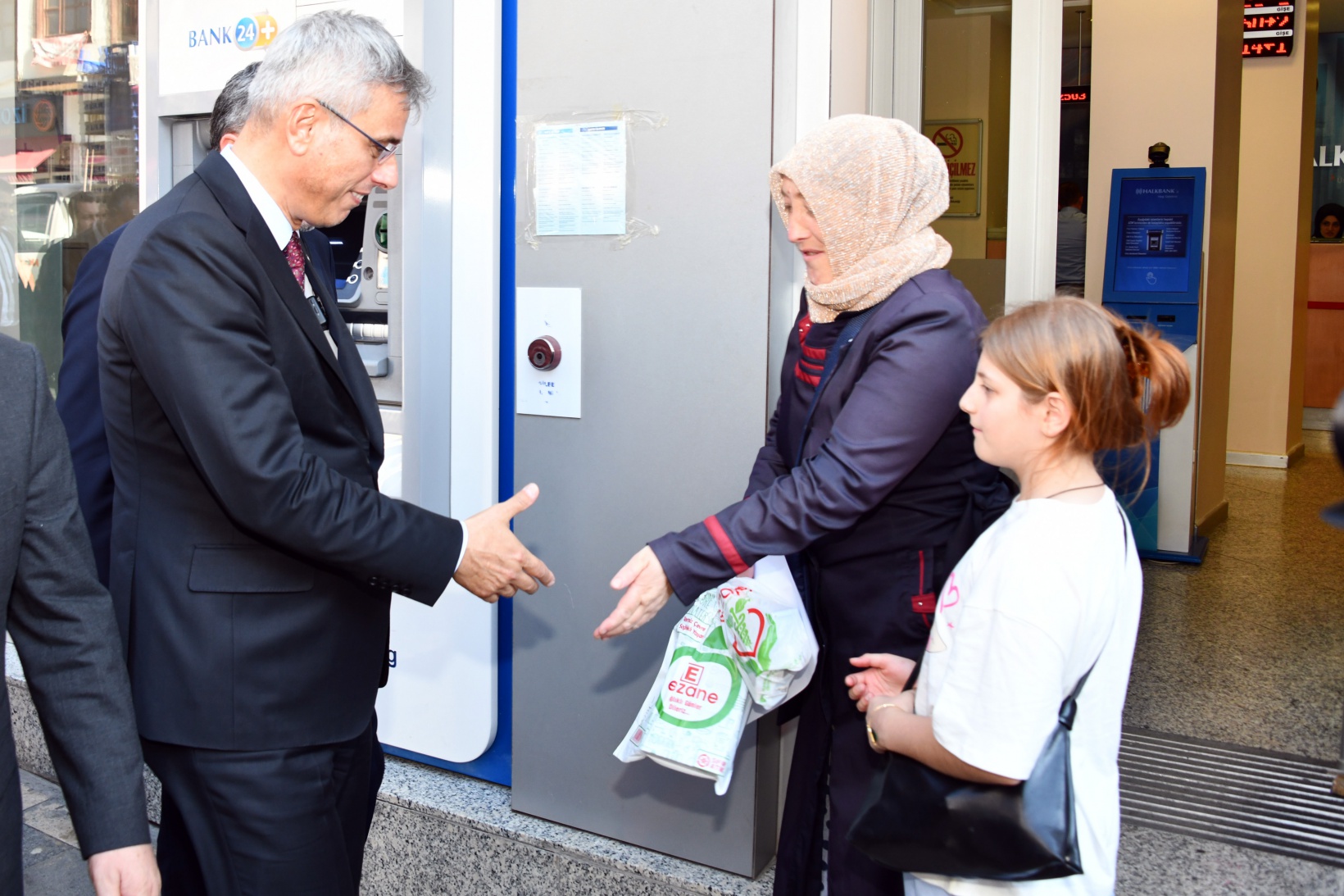 Sağlık Bakanı Memişoğlu Gümüşhane’de 17