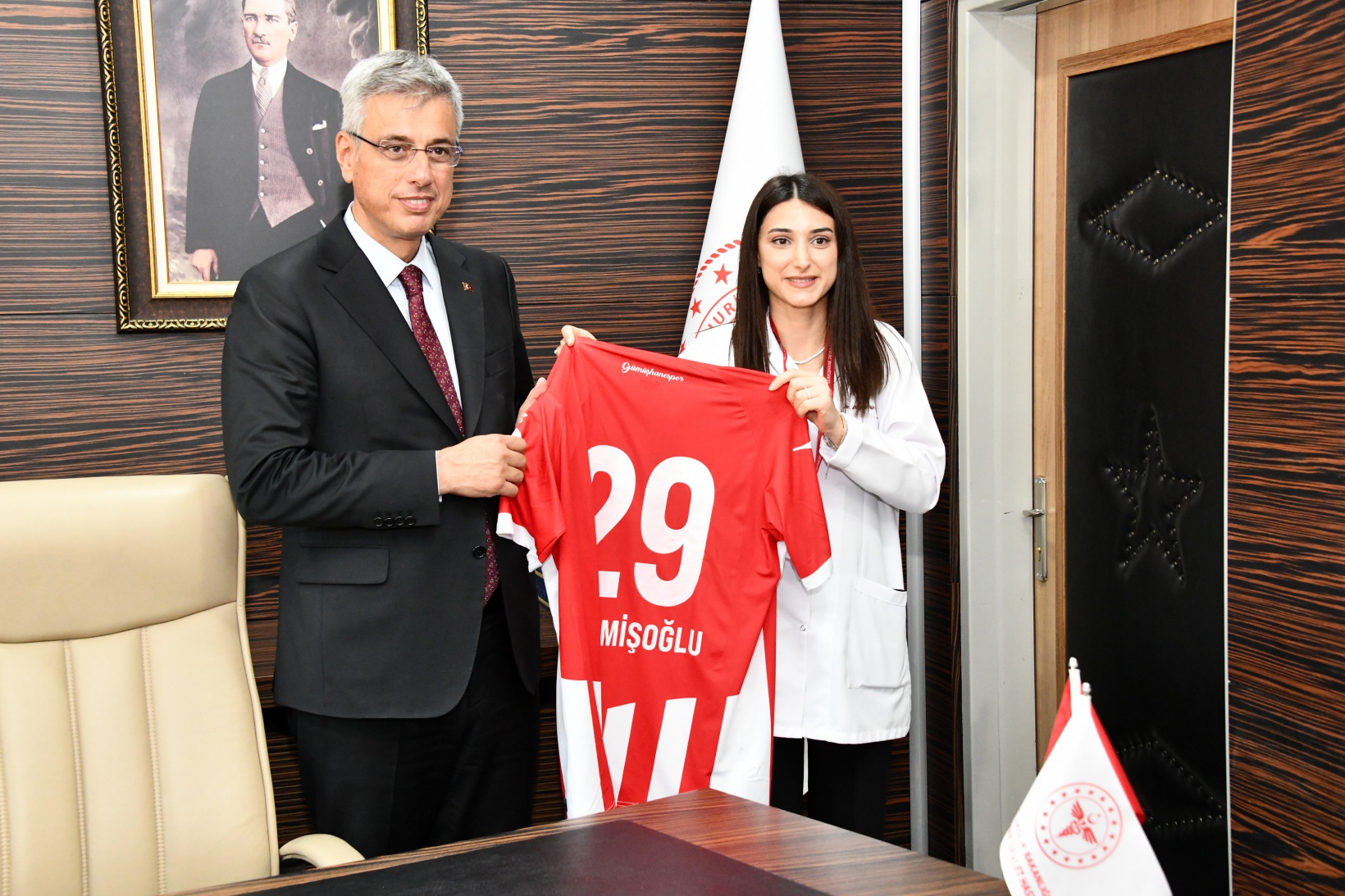 Sağlık Bakanı Memişoğlu Gümüşhane’de 65