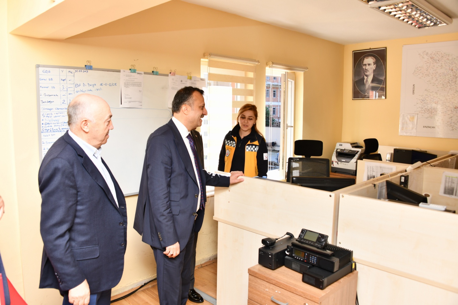 Vali Taşbilek’ten bir dizi bayram ziyaretleri 8